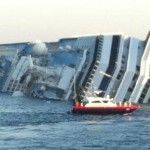 buque-costa-crucero-encallado-efe