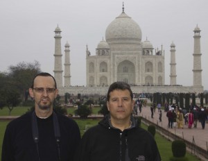 Con Pedro en el Taj Mahal