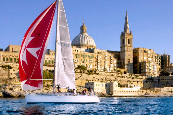 velero-bandera-malta
