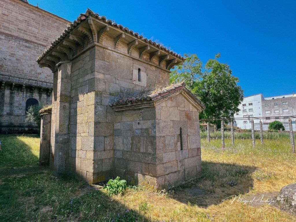 Capilla de San Miguel en el Monasterio de Celanova