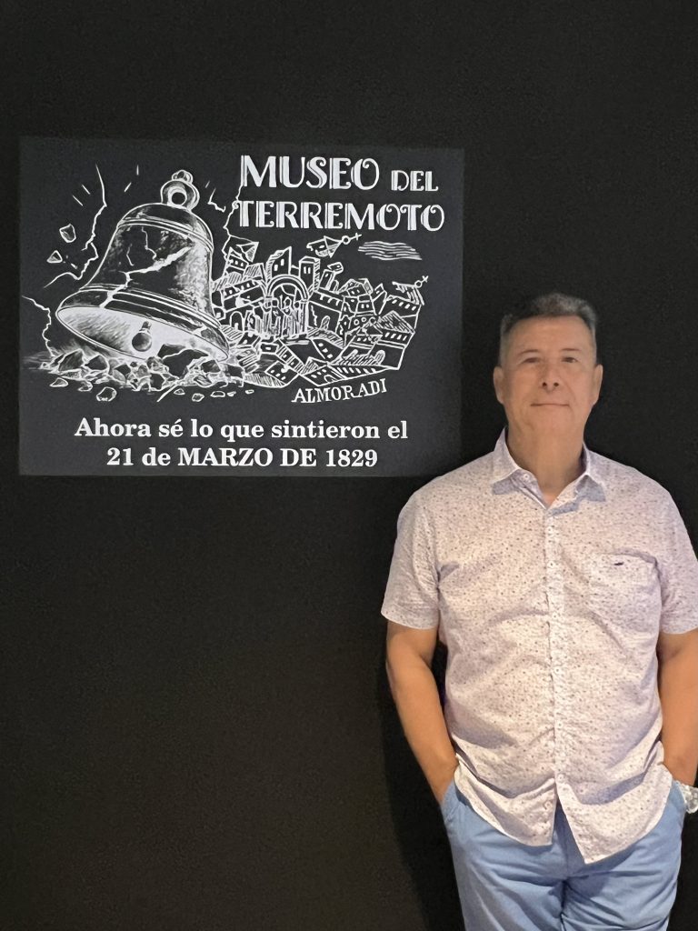 Retrato de Miguel Andújar en el Museo del Terremoto