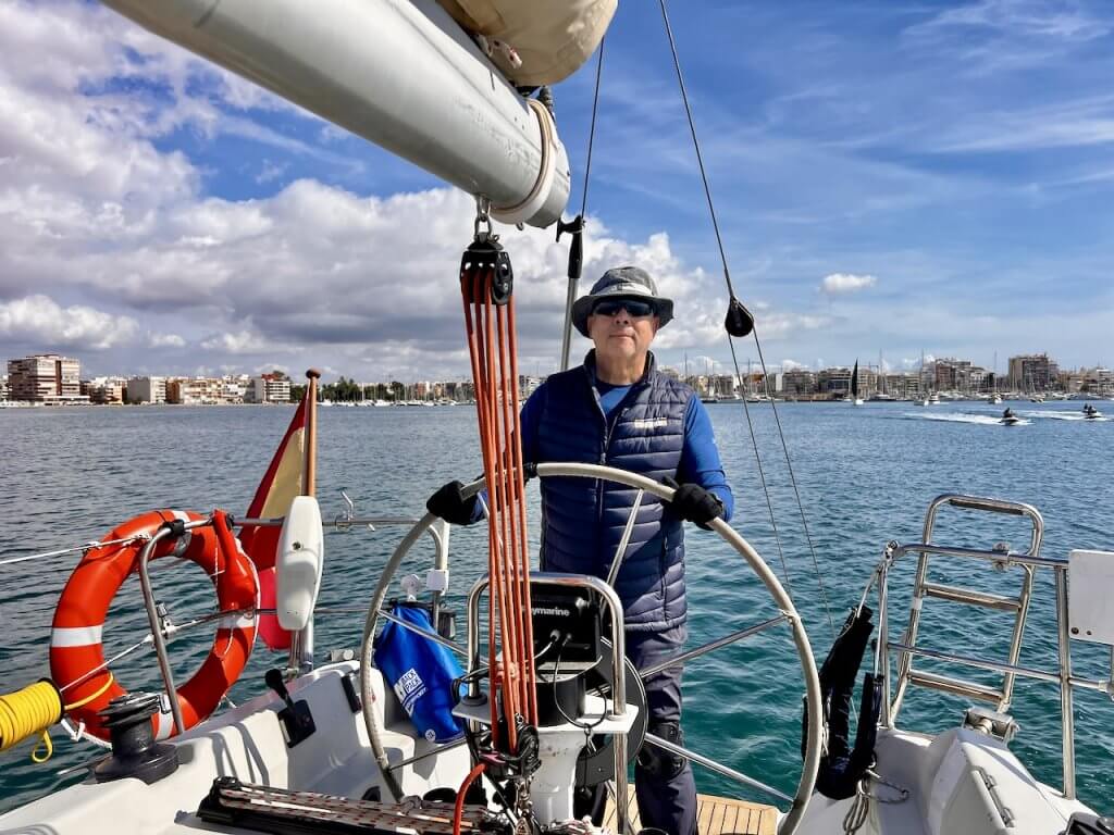 Miguel Andujar a bordo del Tabarka XX Trofeo Optica Chantal Torrevieja